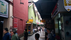 souvenir Bogyoke Aung Sann Market yangon photo