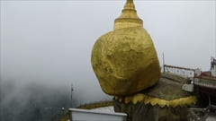 チャイティーヨー・パゴダ Kyaiktiyo Pagoda photo Golden Rock 写真