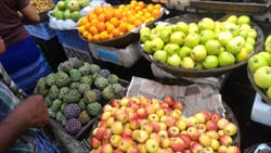 mawlamyine fruits market photo