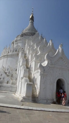 ミャ・ティン・タン・パゴダ Mya Thein Tan Pagoda 写真 photo ミン・クーン Min Kun Mingun